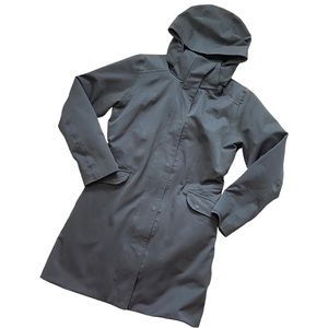 Patagonia Duete Parka Coat in gray/purple - small